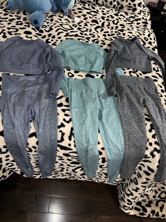 Other - 3-Pack Seamless Ribbed Active Sets - Blue, Teal, Gray